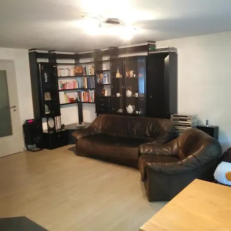 Ferienwohnung Am Waldrand Leicht アパート Dietersheim