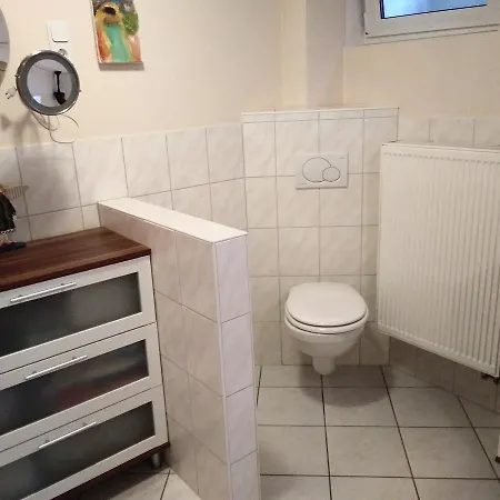 アパート Ferienwohnung Am Waldrand Leicht